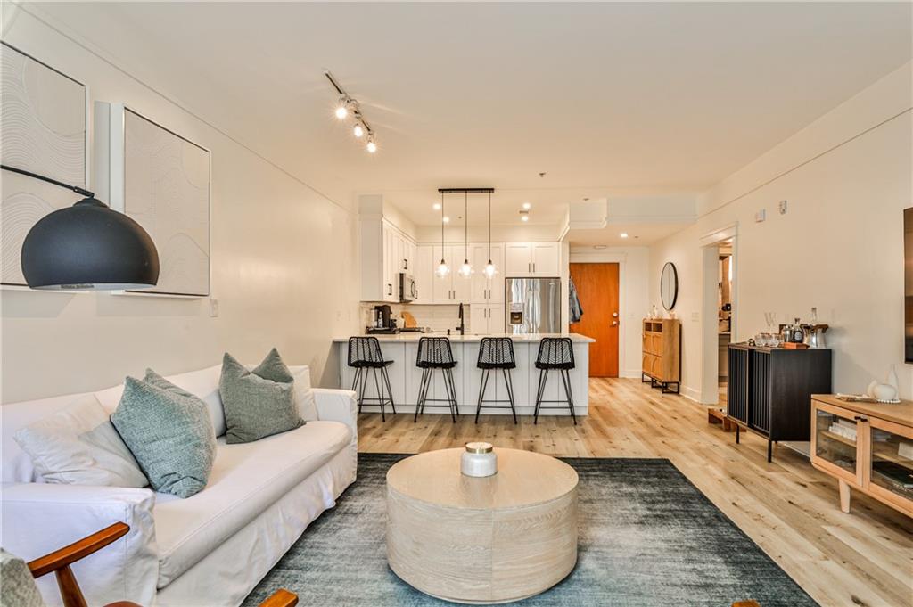 273 12th Street NE Unit 313