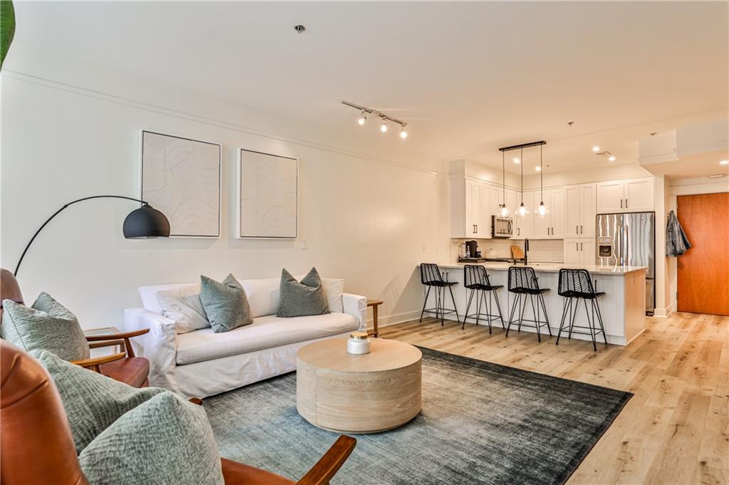 273 12th Street NE Unit 313