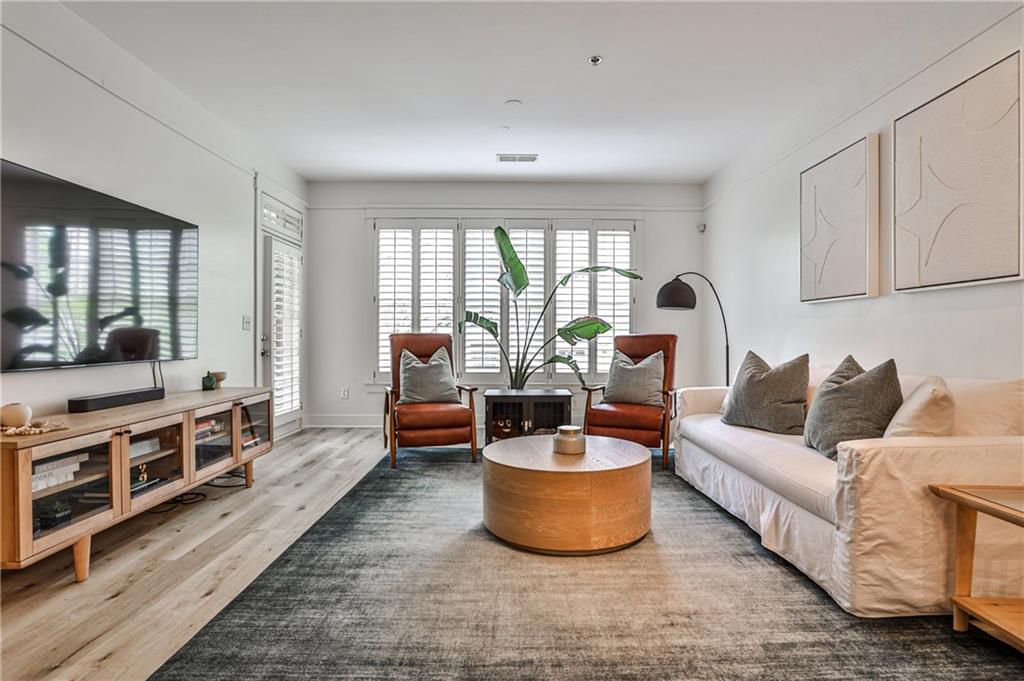 273 12th Street NE Unit 313