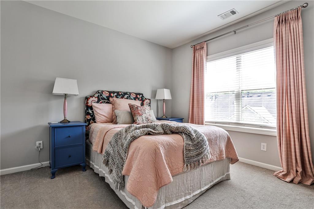 2250 W Village Junction Way SE