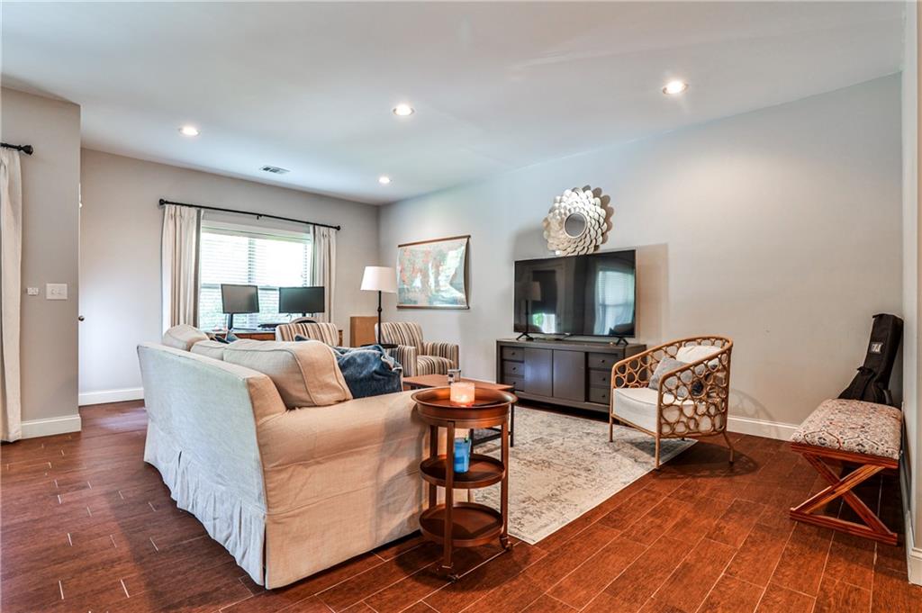 2250 W Village Junction Way SE