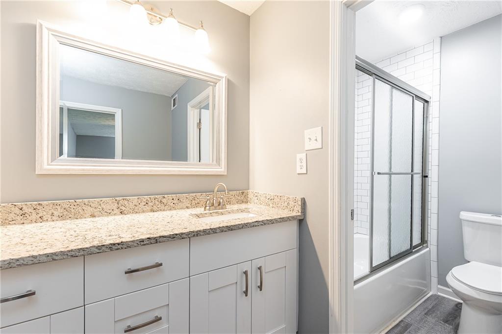 725 Dalrymple Road Unit 3G