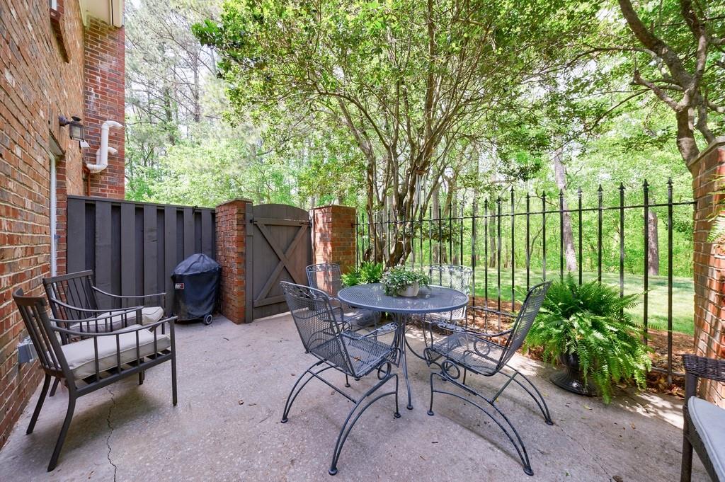 12 Valley Forge Place NW Unit 215