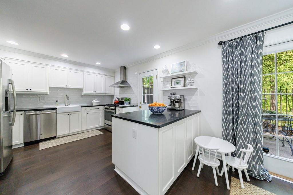 12 Valley Forge Place NW Unit 215