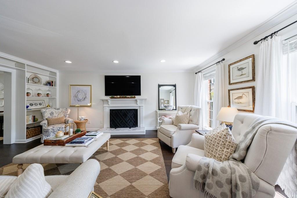 12 Valley Forge Place NW Unit 215