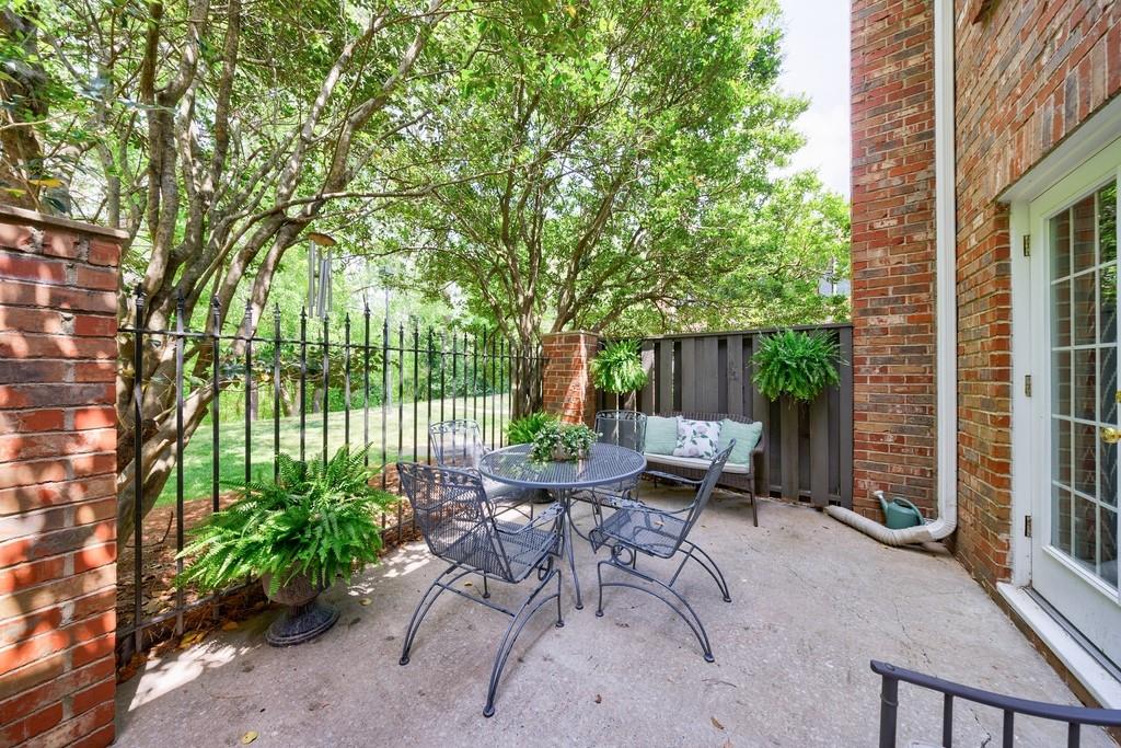 12 Valley Forge Place NW Unit 215
