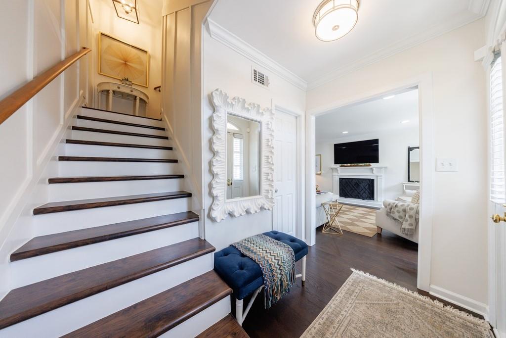 12 Valley Forge Place NW Unit 215