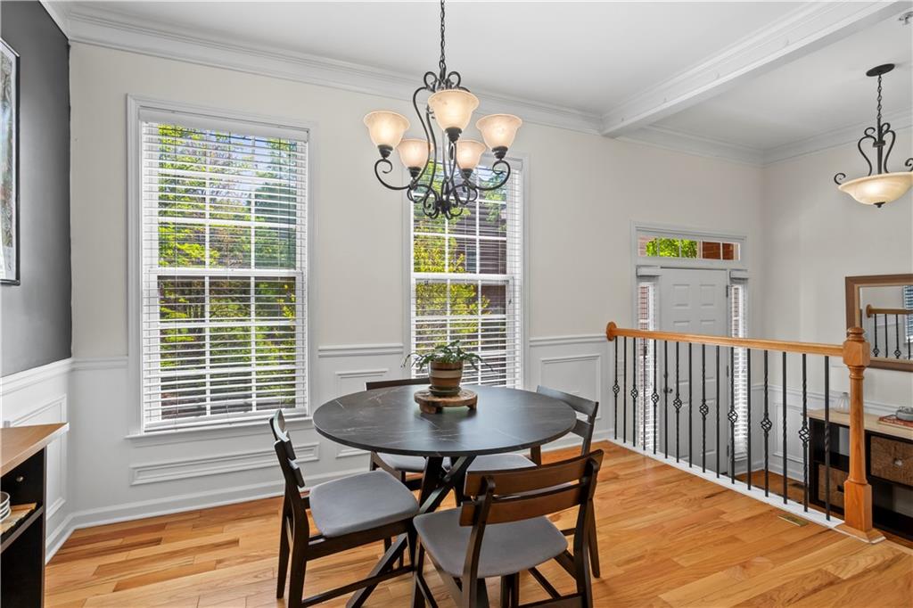 1723 Highlands View SE