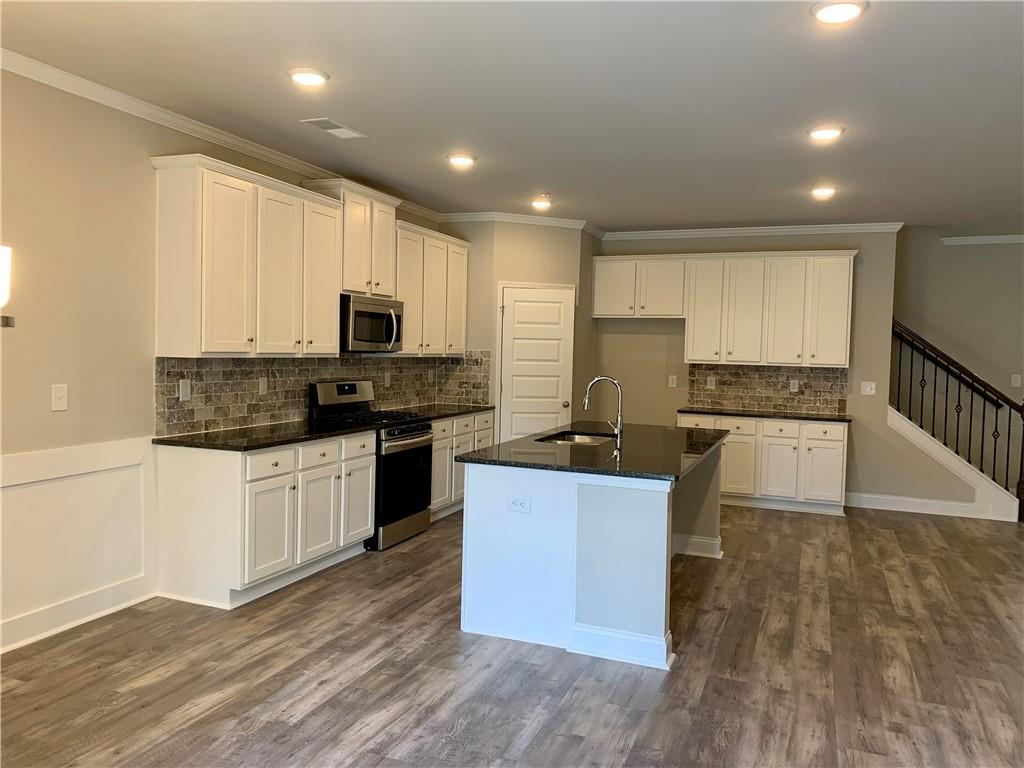 372 Cherryhill Lane