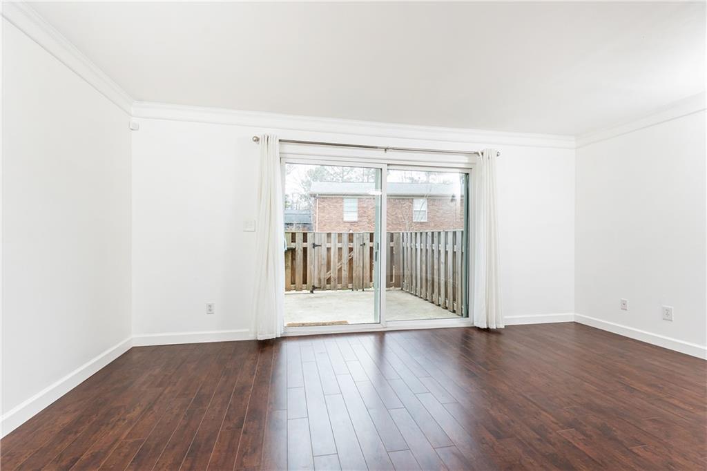 5672 Kingsport Drive Unit 4