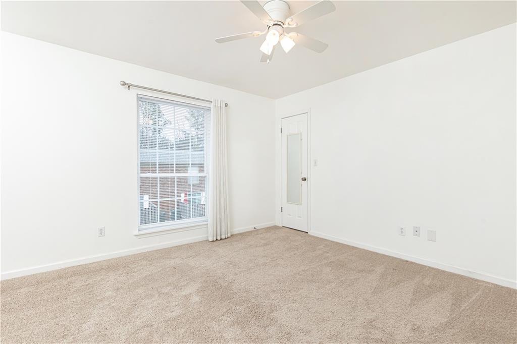 5672 Kingsport Drive Unit 4