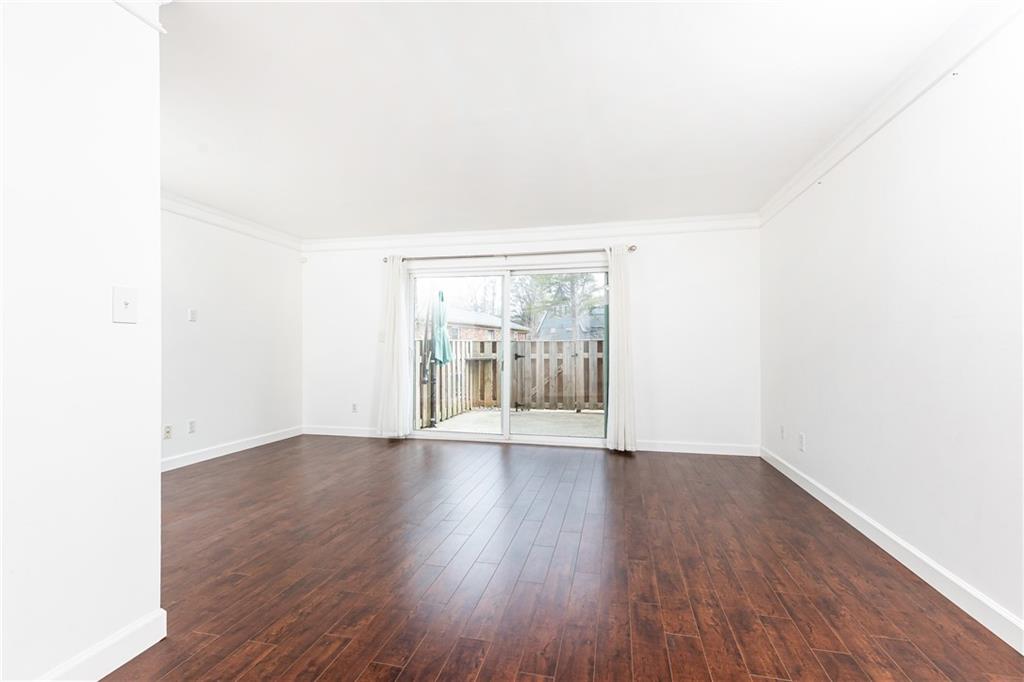 5672 Kingsport Drive Unit 4