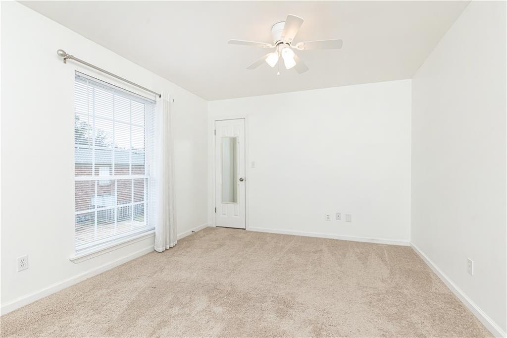 5672 Kingsport Drive Unit 4