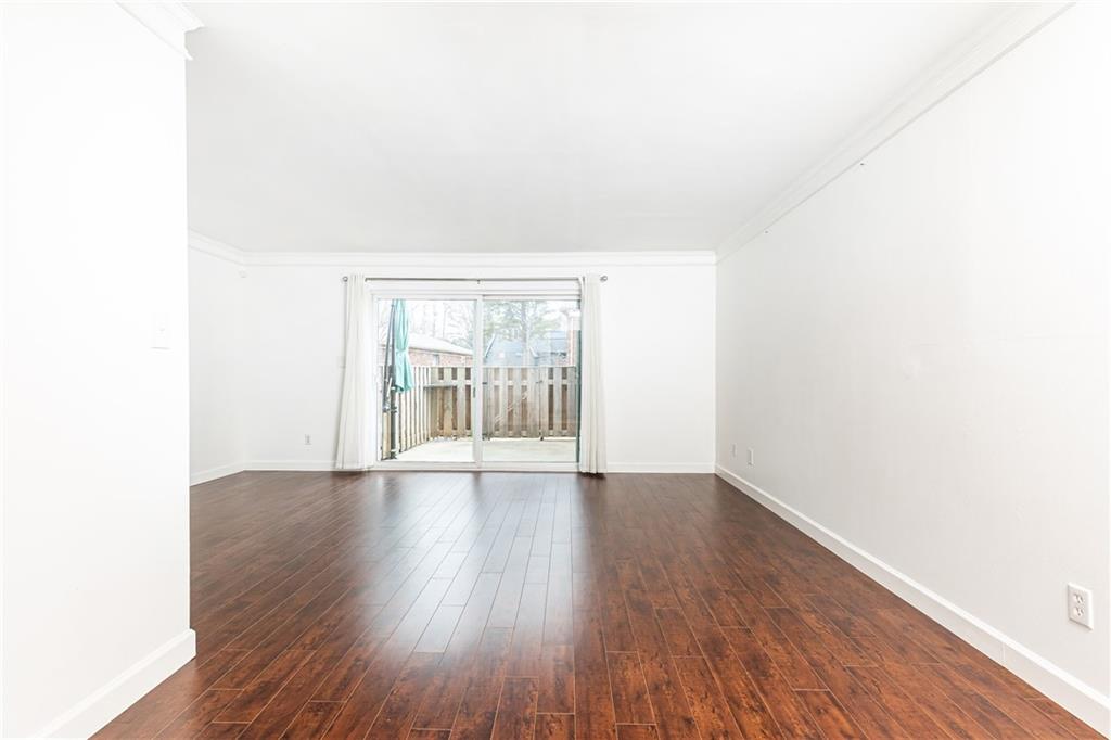 5672 Kingsport Drive Unit 4