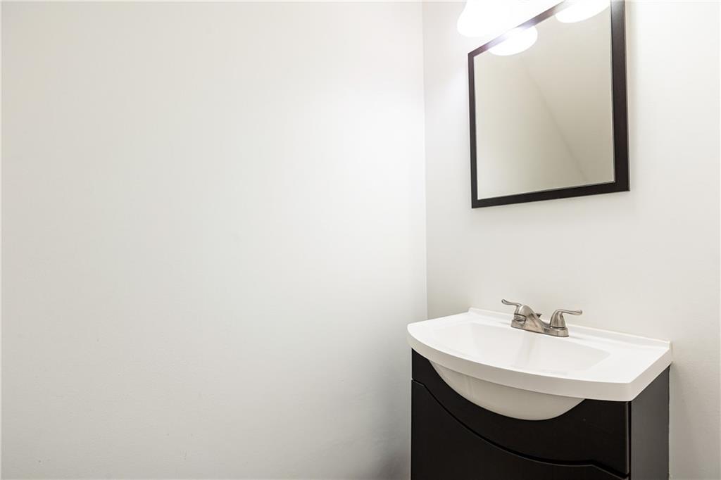 5672 Kingsport Drive Unit 4