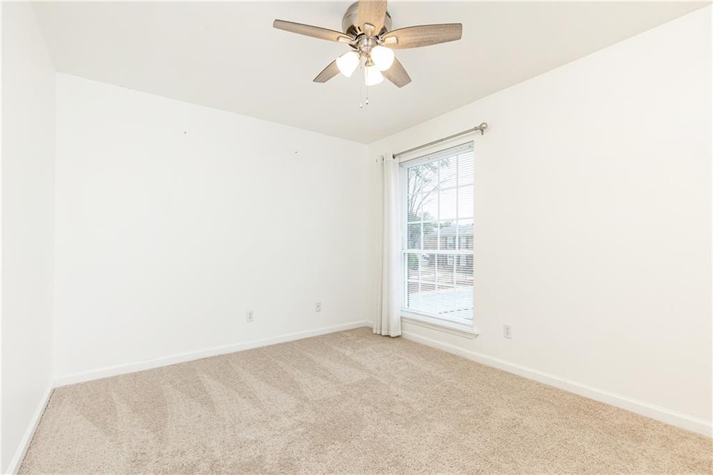 5672 Kingsport Drive Unit 4
