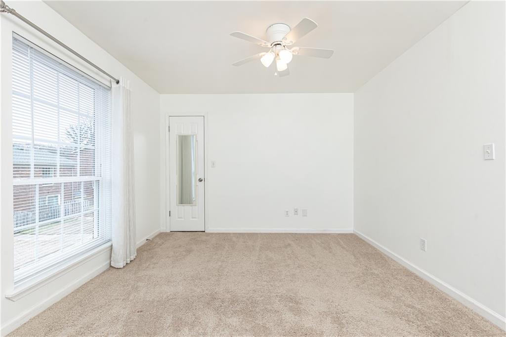 5672 Kingsport Drive Unit 4