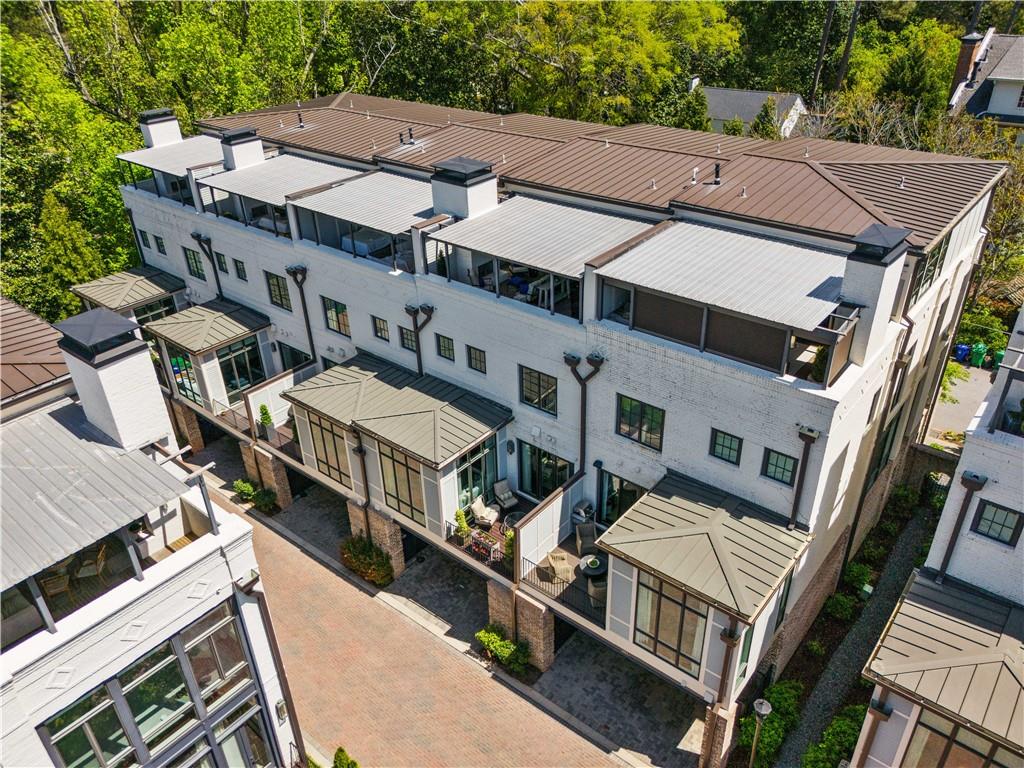 1059 Abington Court
