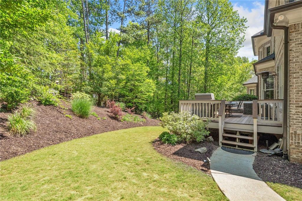 330 Plantation Way