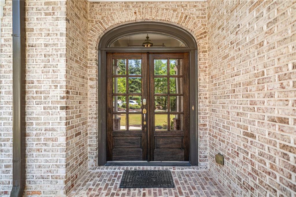 330 Plantation Way