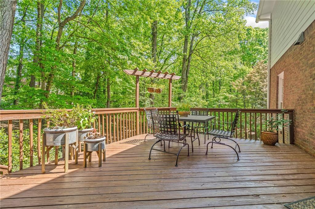 2885 Arborwoods Drive