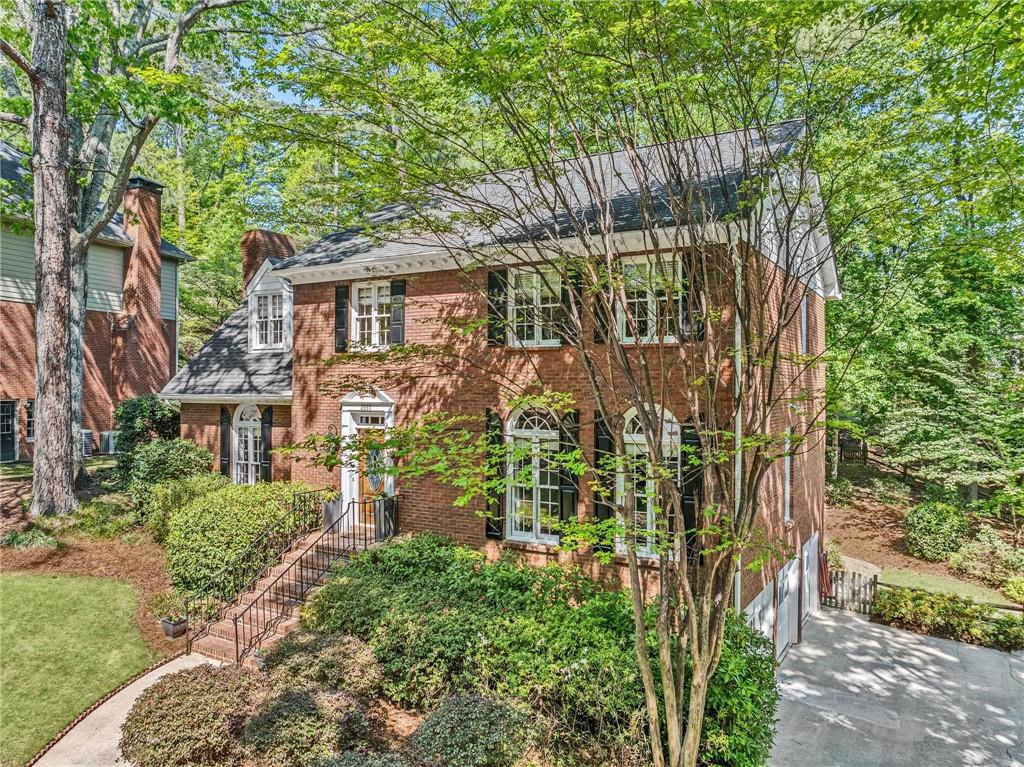 2885 Arborwoods Drive