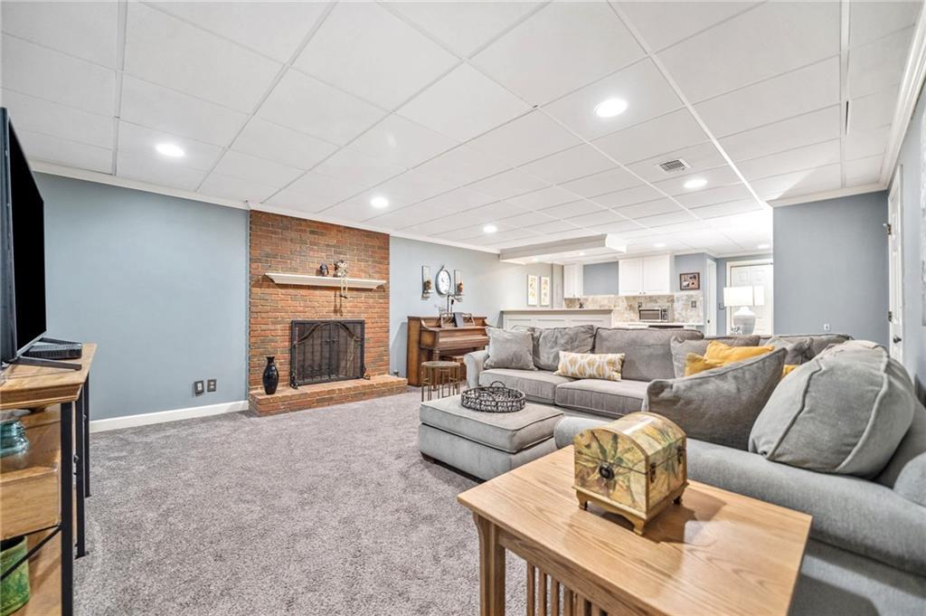 2885 Arborwoods Drive
