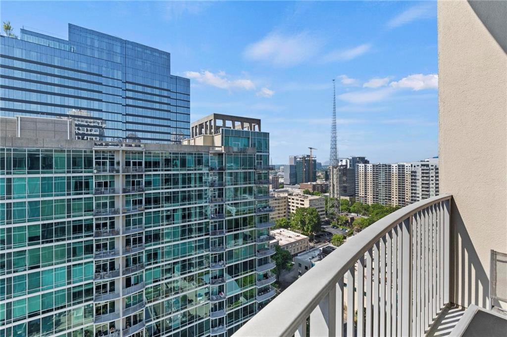 943 Peachtree Street NE Unit 2002