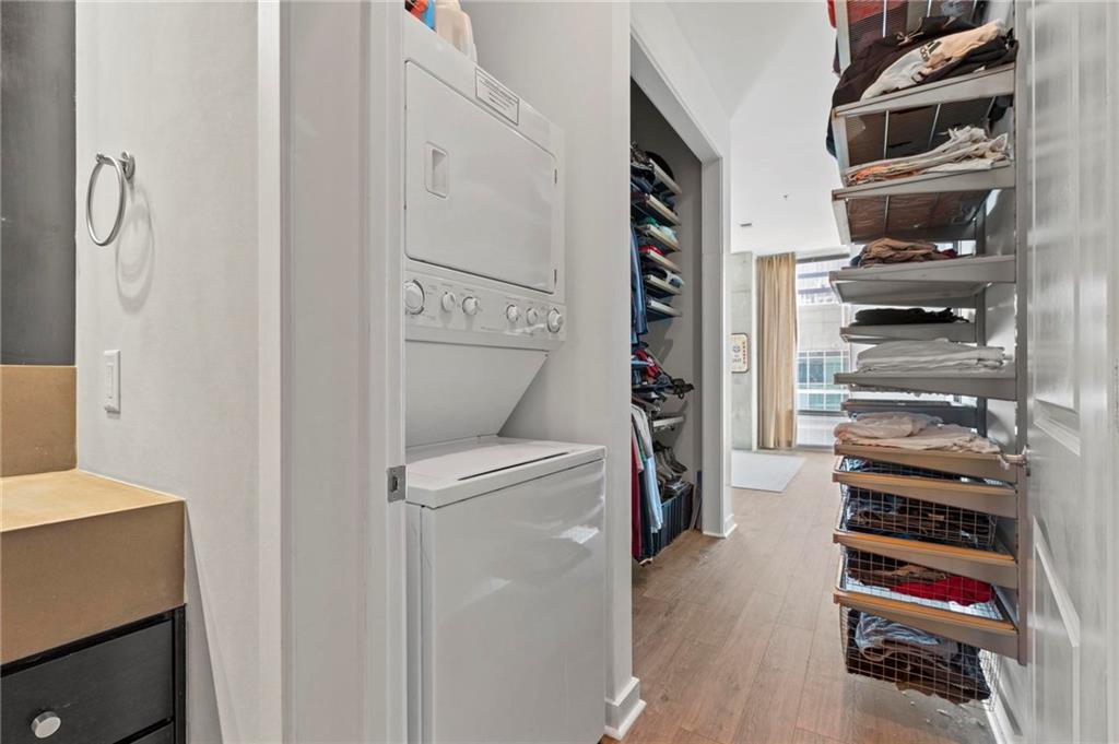 943 Peachtree Street NE Unit 2002