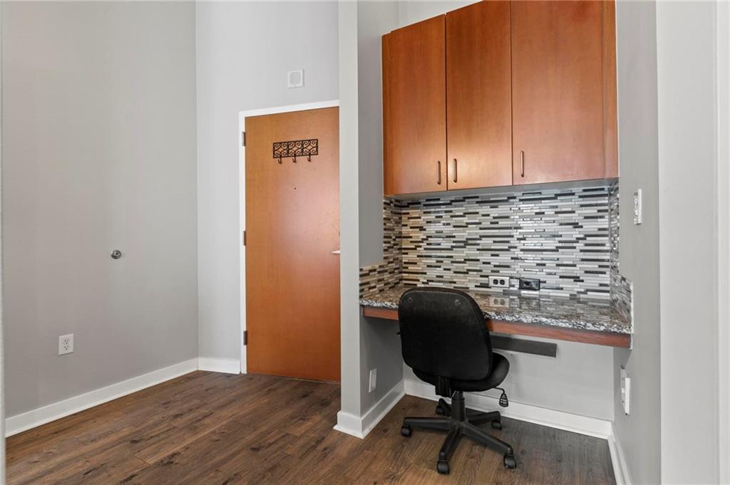 943 Peachtree Street NE Unit 2002