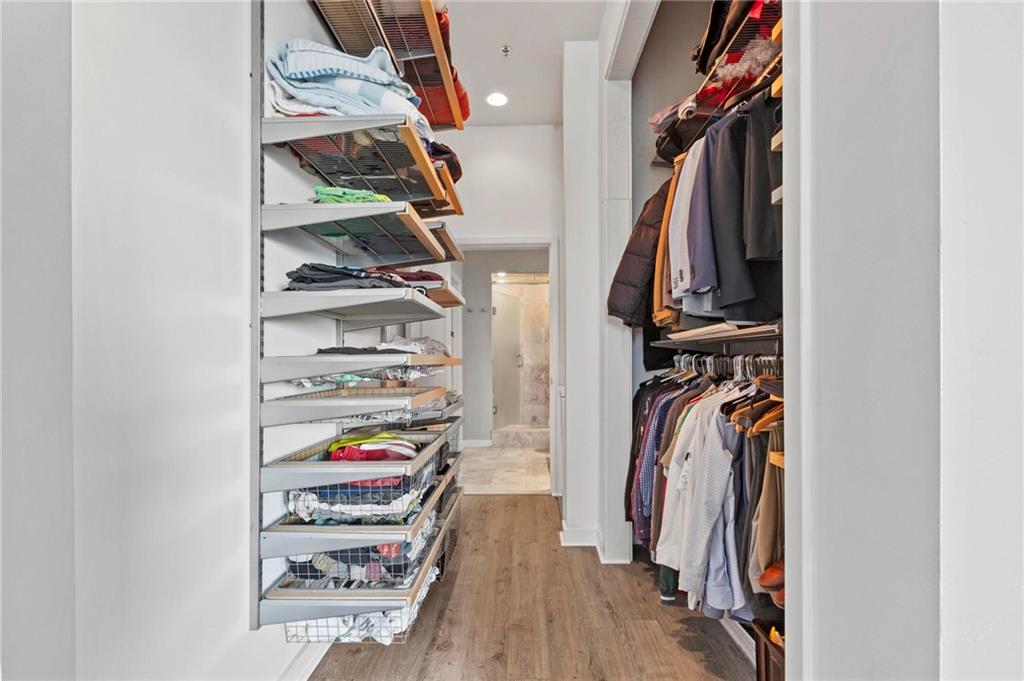 943 Peachtree Street NE Unit 2002