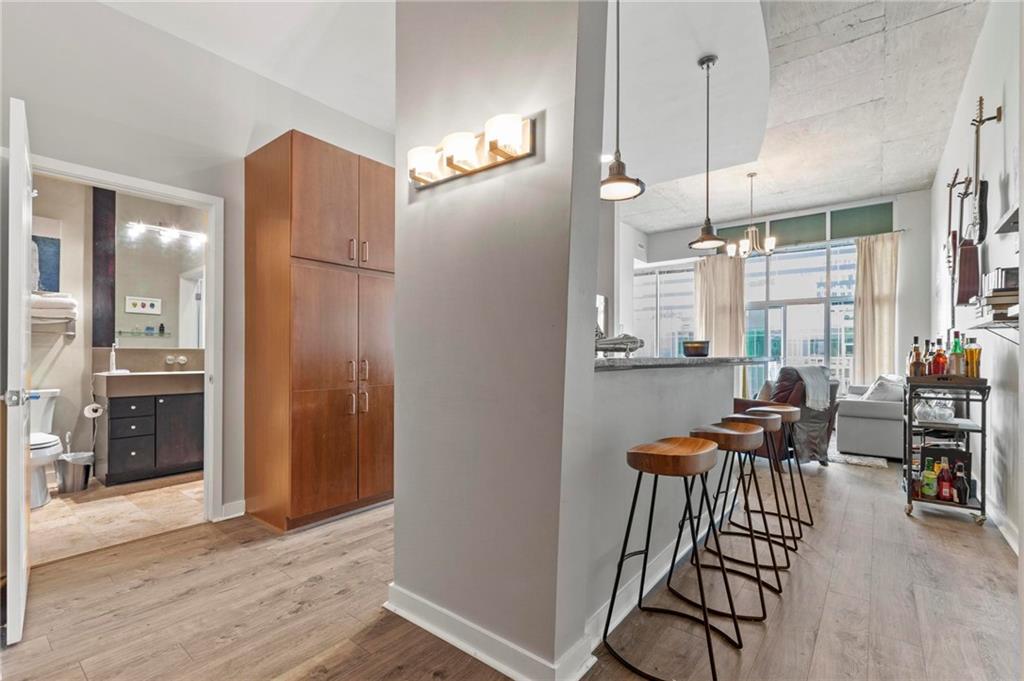 943 Peachtree Street NE Unit 2002