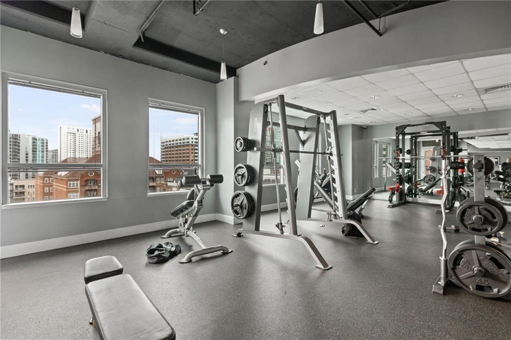 943 Peachtree Street NE Unit 2002