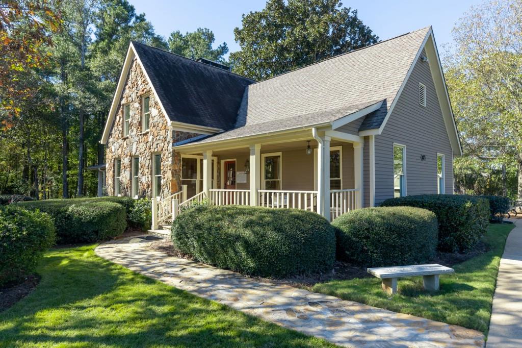 900 Crossfire Ridge NW
