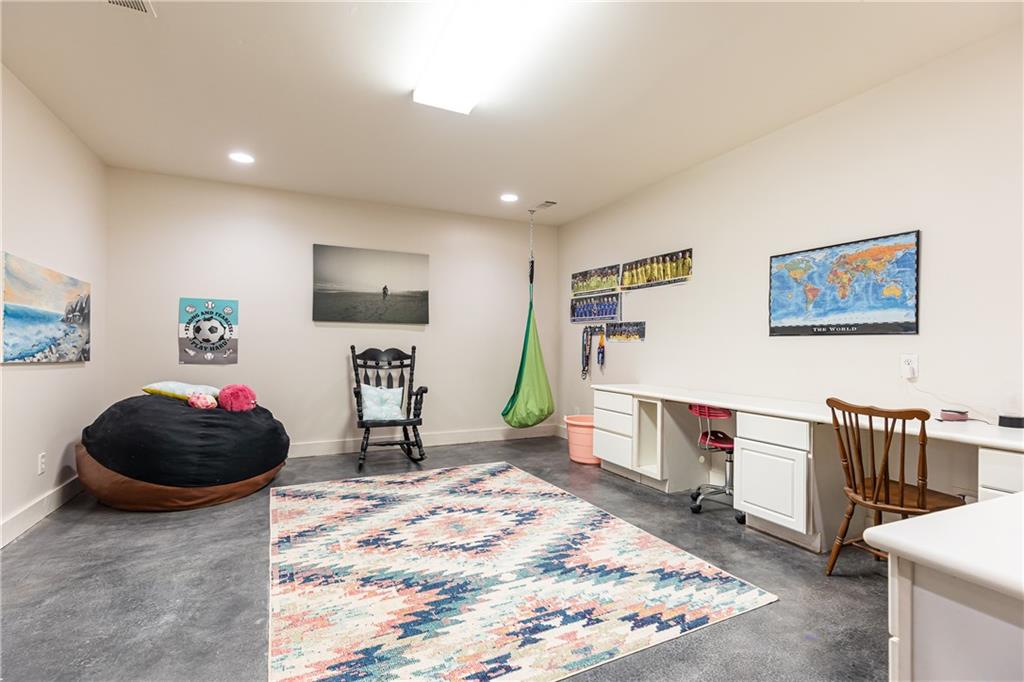 415 Morgan Falls Chase