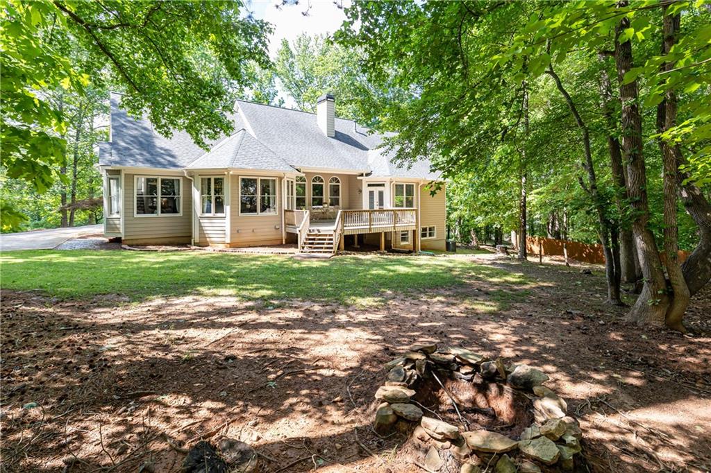 415 Morgan Falls Chase
