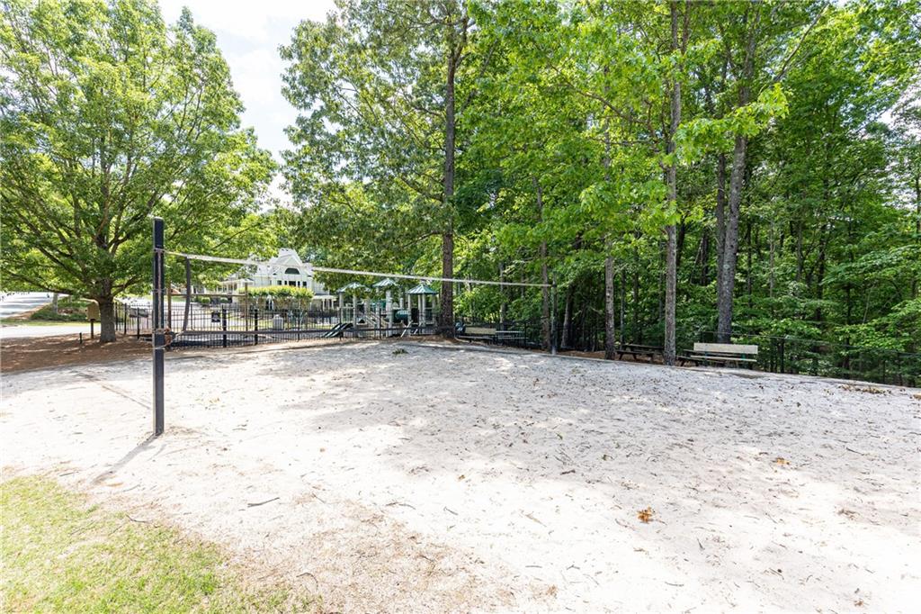 415 Morgan Falls Chase