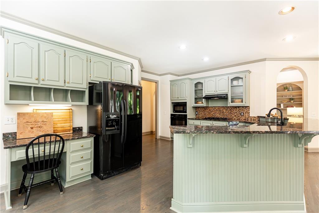 415 Morgan Falls Chase