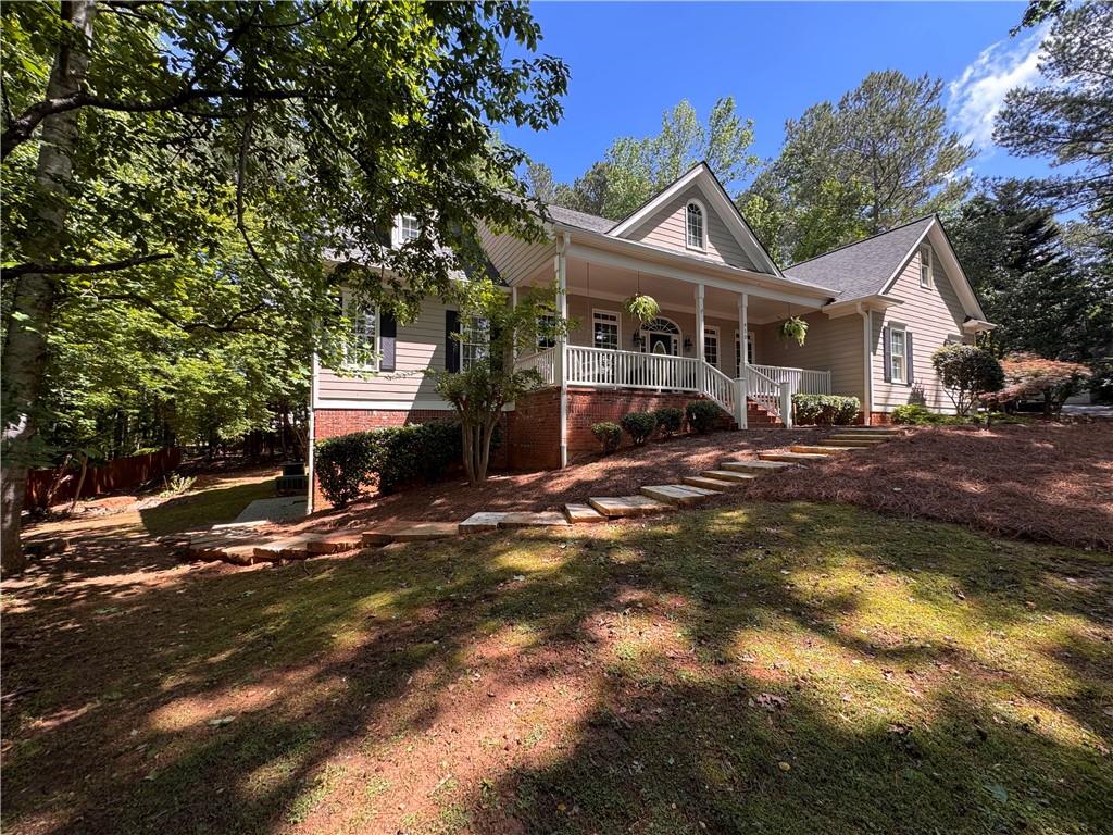415 Morgan Falls Chase