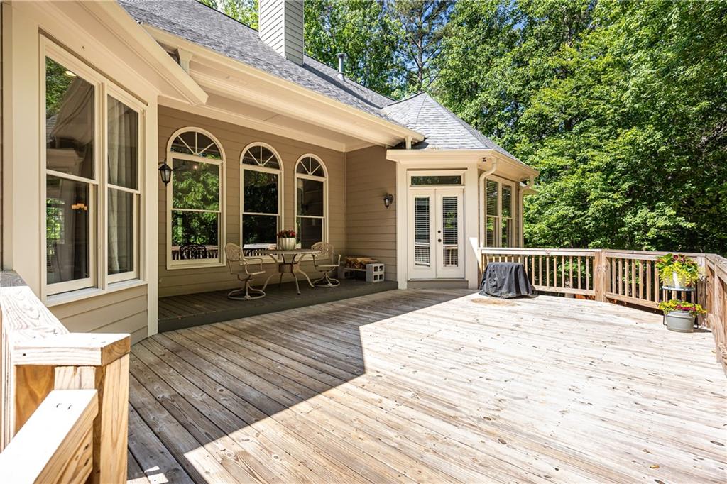 415 Morgan Falls Chase