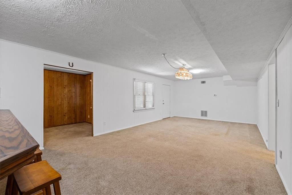 350 Covered Bridge Place SW