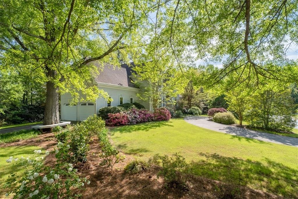 350 Covered Bridge Place SW