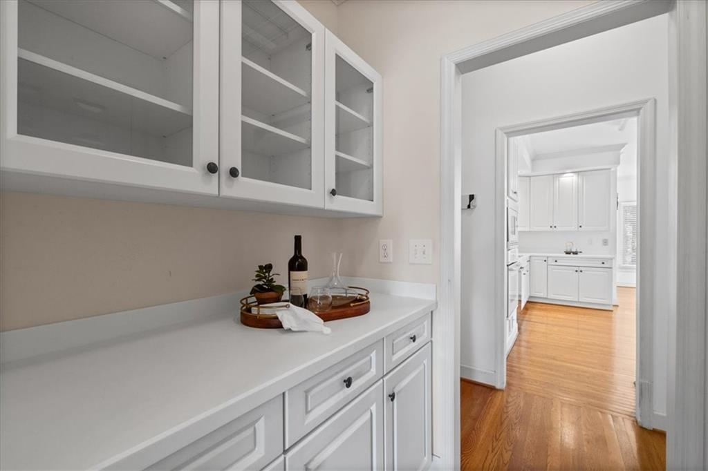 350 Covered Bridge Place SW