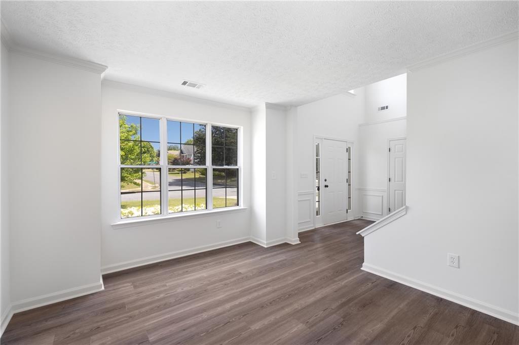1553 Pinebreeze Drive