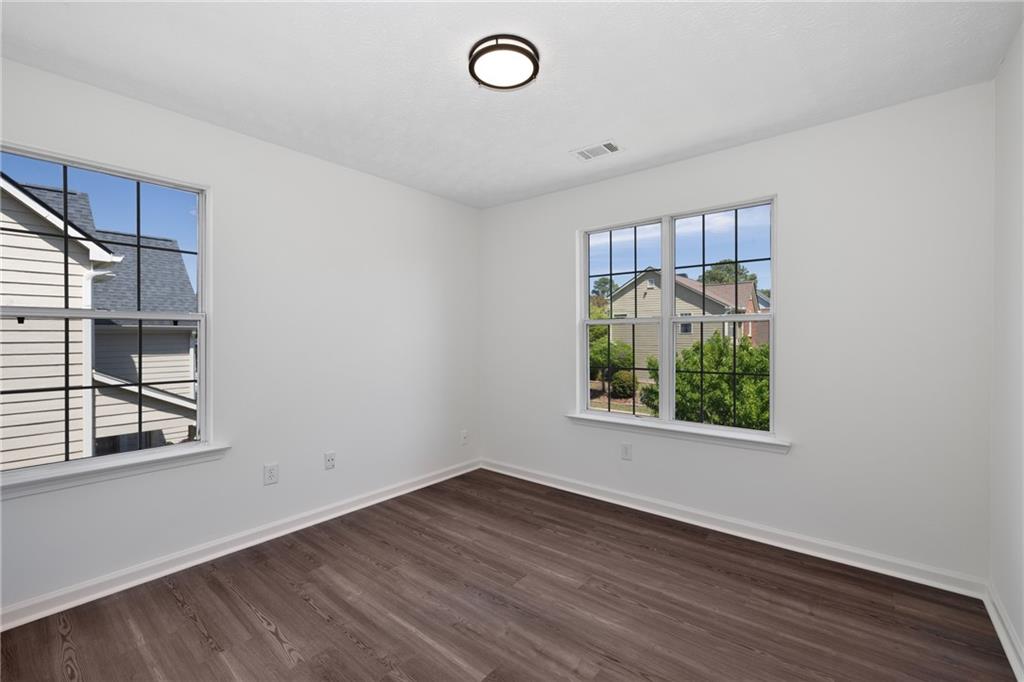 1553 Pinebreeze Drive