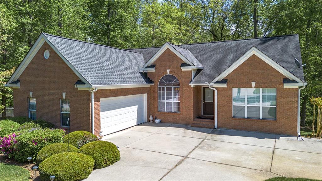 836 Monte Lane