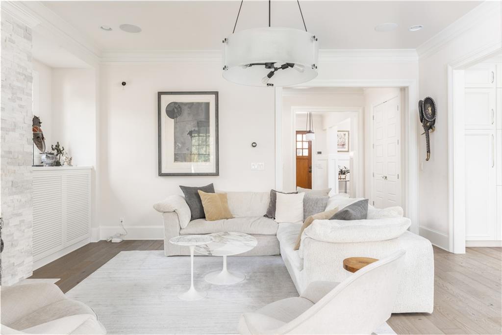 248 Madison Avenue