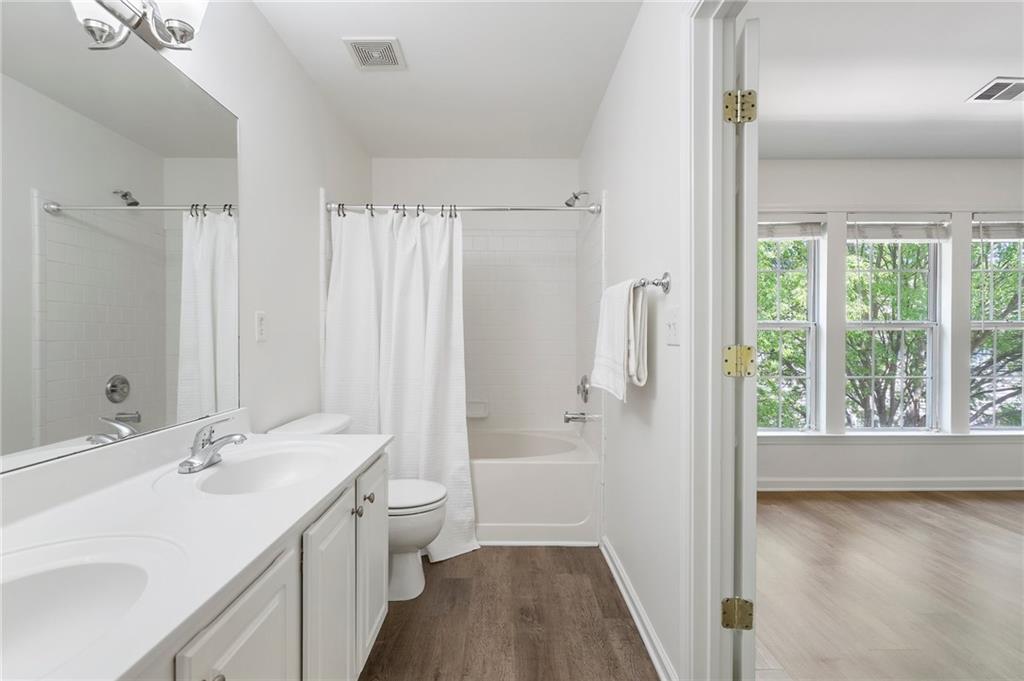 2361 Towneview Court SE Unit 8