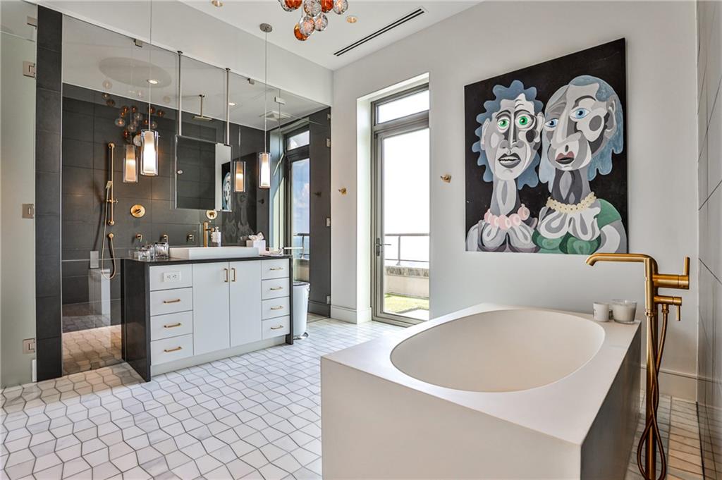 3376 Peachtree Road NE Unit 56