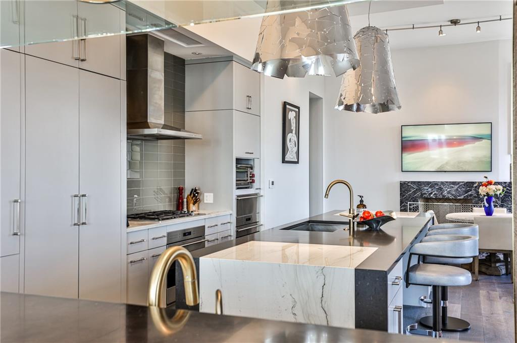 3376 Peachtree Road NE Unit 56
